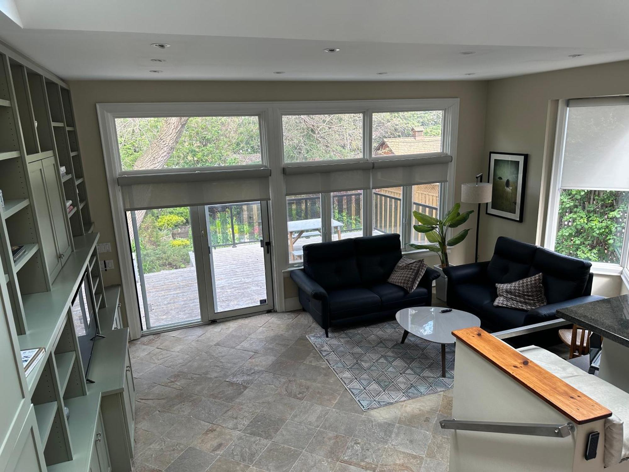Double Bedroom On Up Or 3 Bedrooms In Basement Near Eglinton Subway Station Toronto Esterno foto