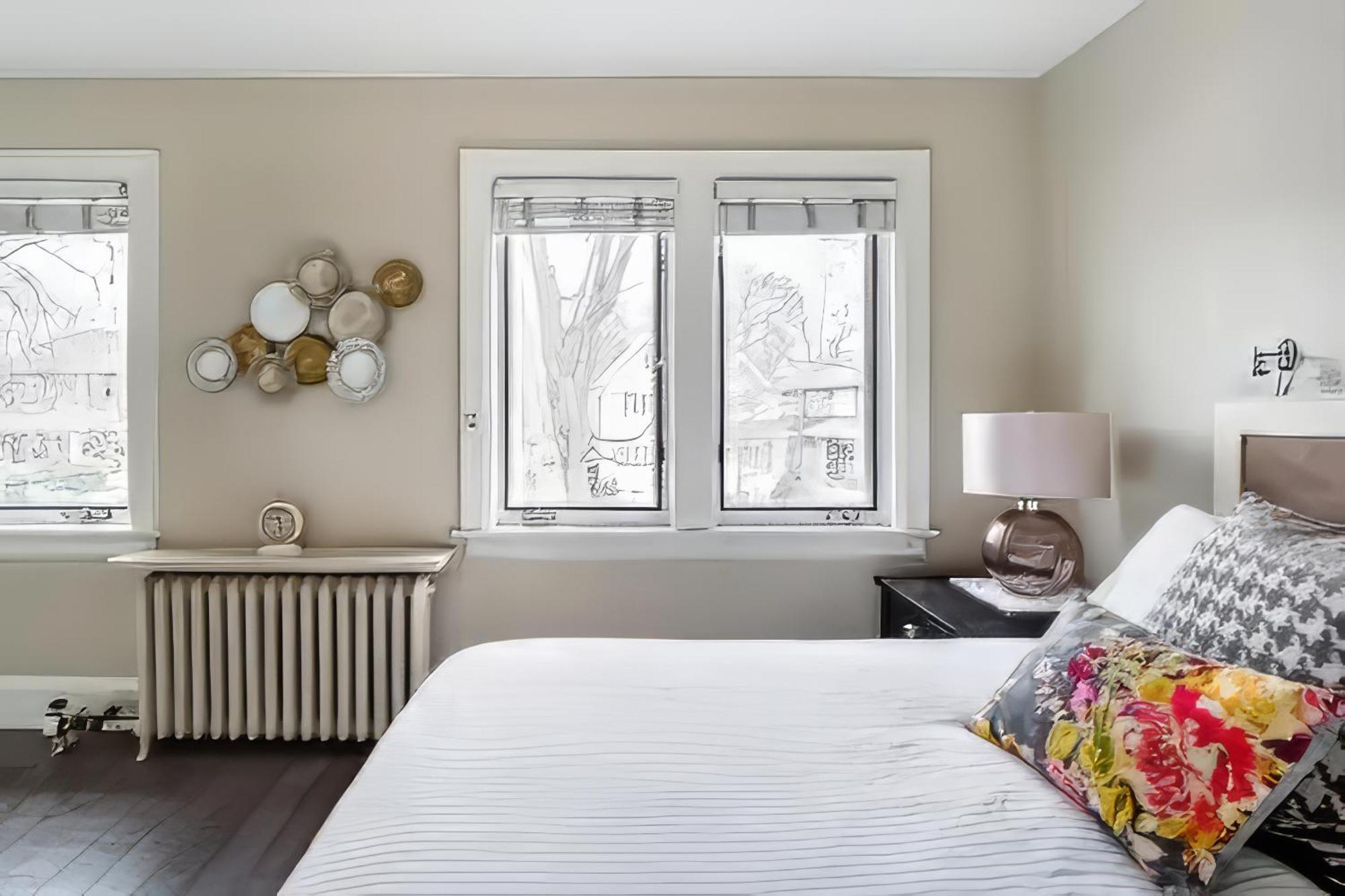 Double Bedroom On Up Or 3 Bedrooms In Basement Near Eglinton Subway Station Toronto Esterno foto